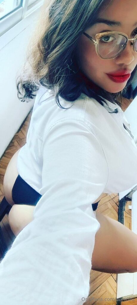 Wininini heiße nackte galerie