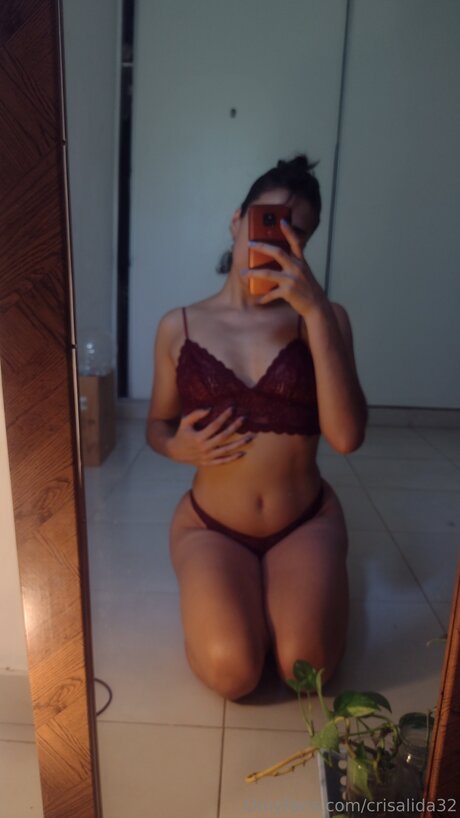 Crisalida32 schauspielerin hübsche bilder