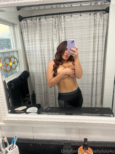 Babylulu4u sexy galerie