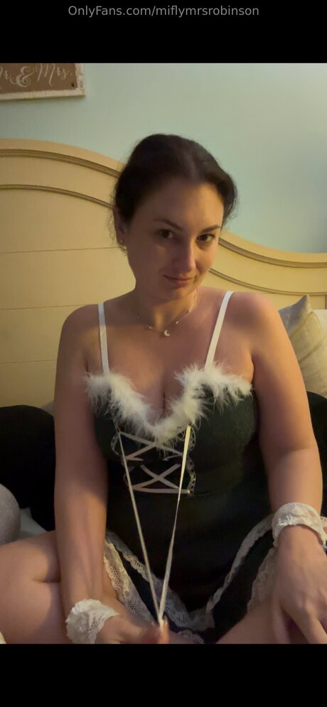 Miflymrsrobinson kunst nackten galerien