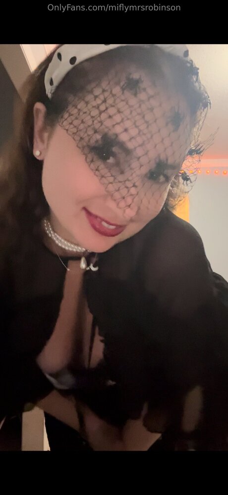 Miflymrsrobinson heiße nackten bilder