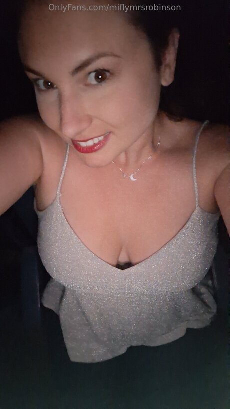 Miflymrsrobinson porno nacktheit bild