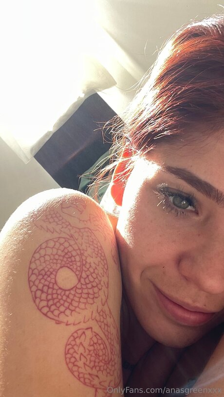 Anasgreenxxx schöne hübsche fotos