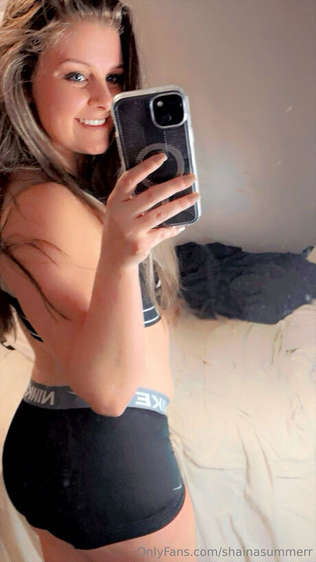 Shainasummerr kunst perfekte bilder