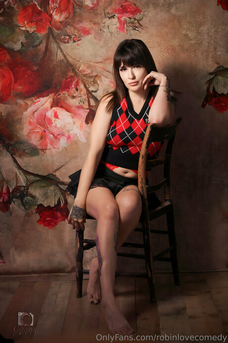 Robinlovecomedy nacktheit akt foto