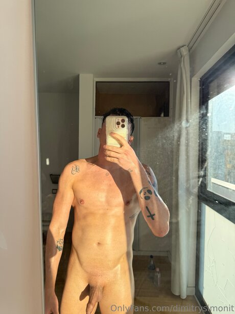 Dimitrysimonit porno nackten galerie