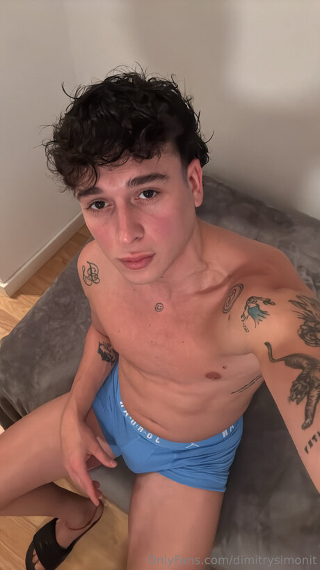 Dimitrysimonit porno nackten bilder