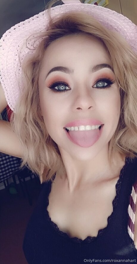 Roxannahart schöne freie galerien