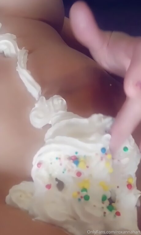 Roxannahart erotische freie galerien