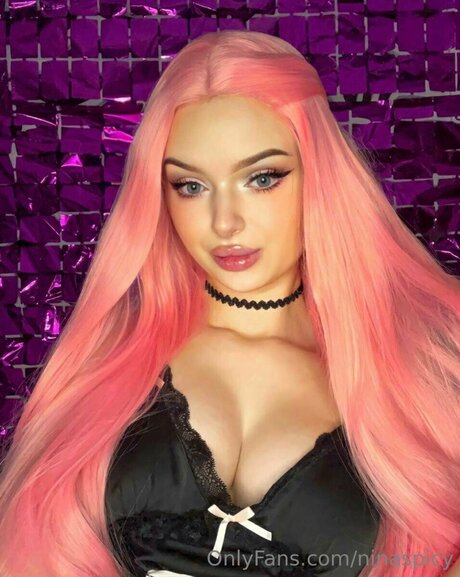 Ninaspicy top sexy fotos