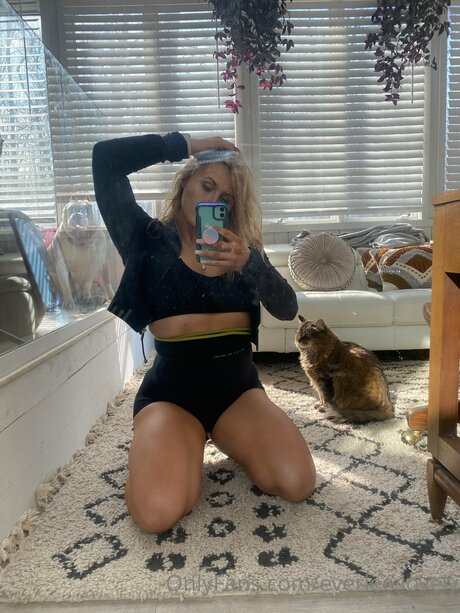 Everlee Lovely schöne xxx foto