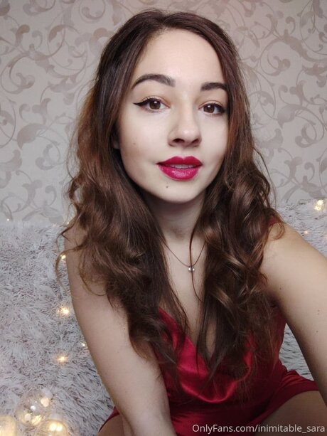 Inimitable Sara top erotische bilder