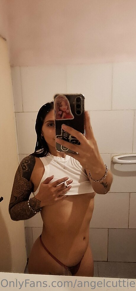 Angelcuttie nackt sexy bilder