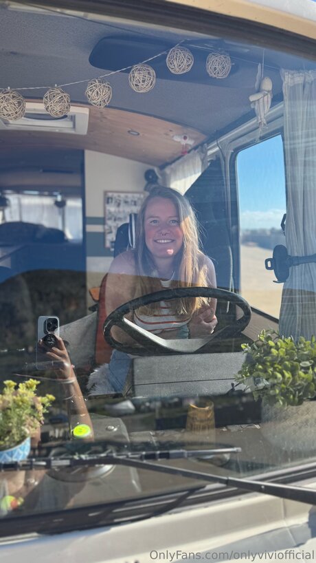 Onlyviviofficial perfekte schöne galerie