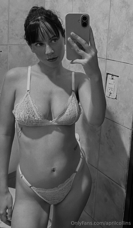 Aprilcollins beste akt galerien