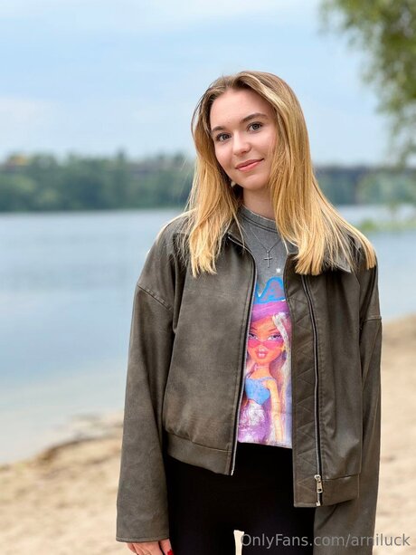 Arniluck erotische exklusive bilder