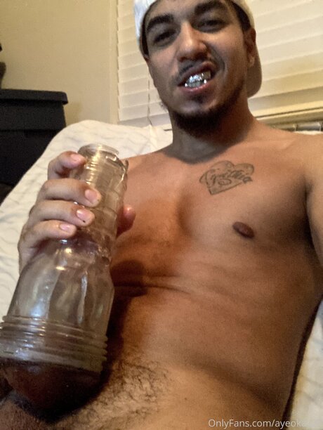 Ayeokay27 model hübsche bild