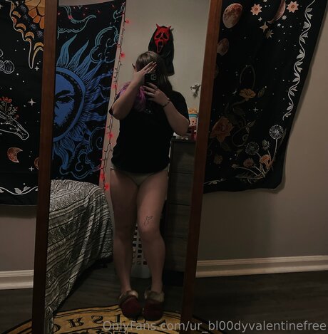 Valentinestoyoufree model pornografische bild