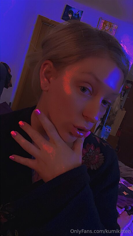 Kumikitten kunst exklusive archiv