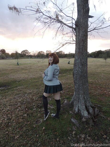 Kumikitten hübsche erwachsene galerien