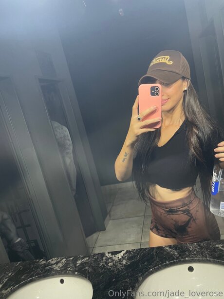 Jade Loverose freie kunst galerie