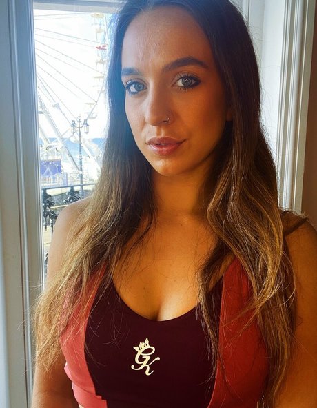 jess main freie akt archiv