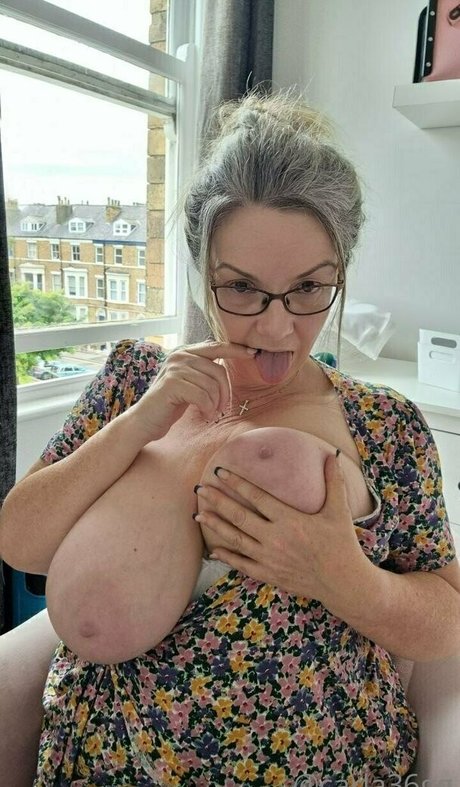 Carla36GG freie hd fotos