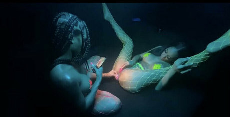 Shay brown pornographische bilder