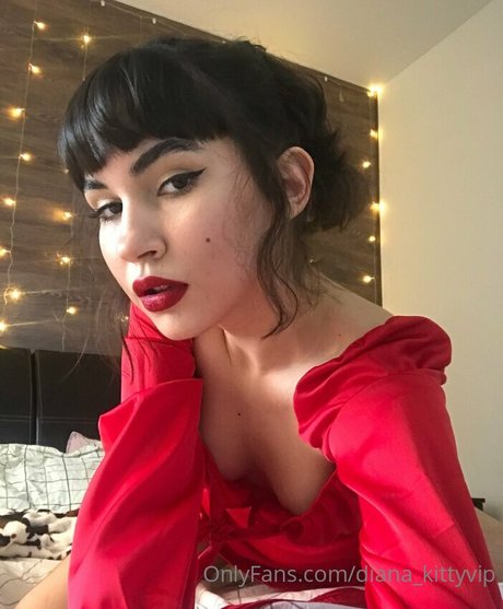 Diana Kitty freie erotische bilder