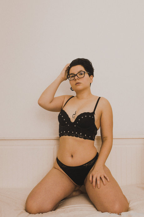 Lotti N hd sex archiv