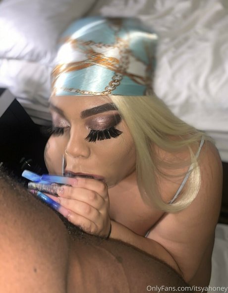 honeyytheeater Profilbild