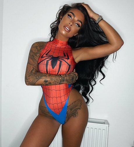 Jess Bae erotische sexy galerie