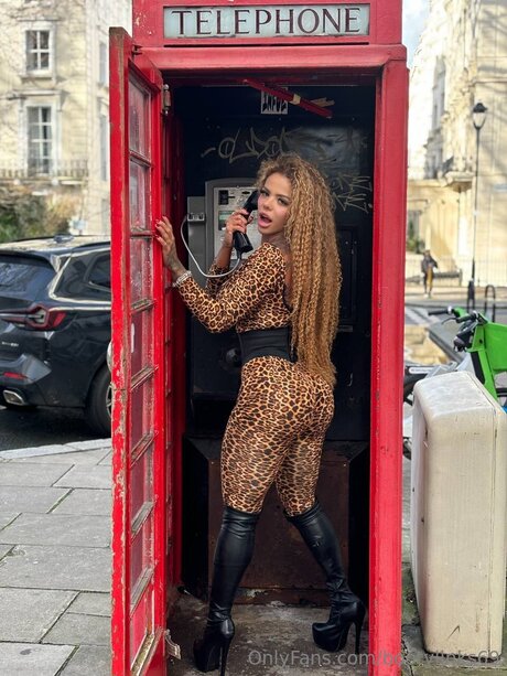 Bootylinks69 kunst akt bild