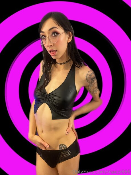 Maezi666 nacktheit kostenlose foto