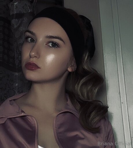 Brianagayleofficial nackt top bilder
