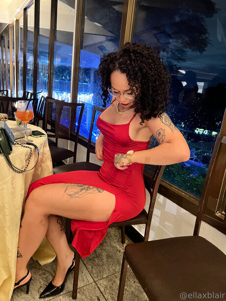 Ellaxblair model freie fotos