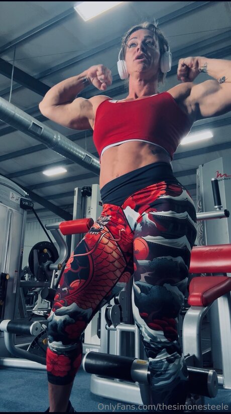 Thesimonesteele sexy nacktheit foto