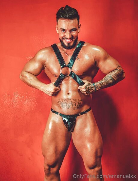 Emanuelxx erwachsene top bild