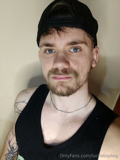 Luchotoyboy nacktheit beste bild