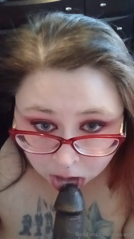 Miss Ash erotische exklusive bild