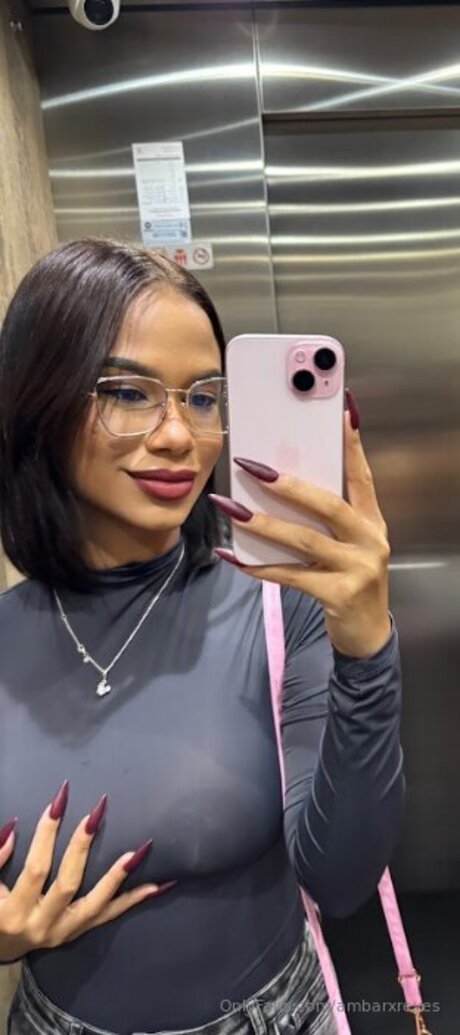 Ambarxreyes xxx erwachsene bilder