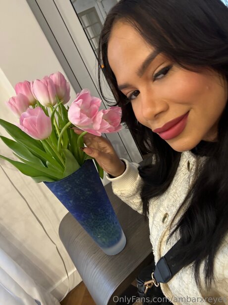 Ambarxreyes nacktheit xxx bilder