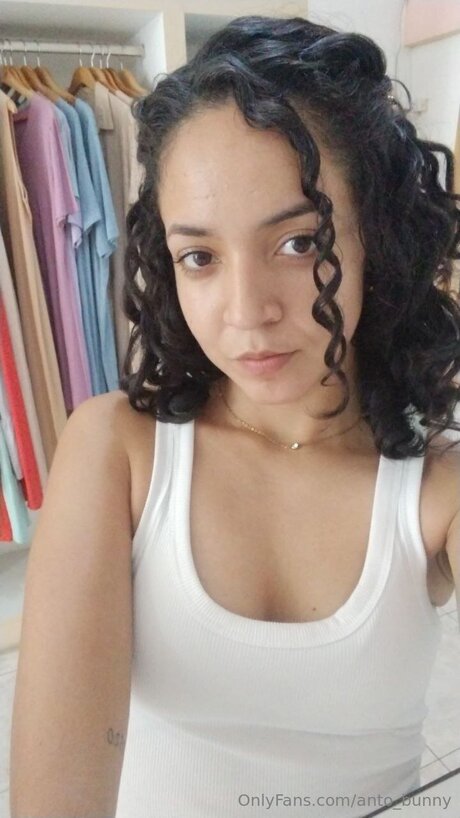 Anto Bunny erwachsene nacktheit bild