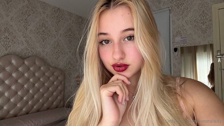 Avroralady nackt nette galerien