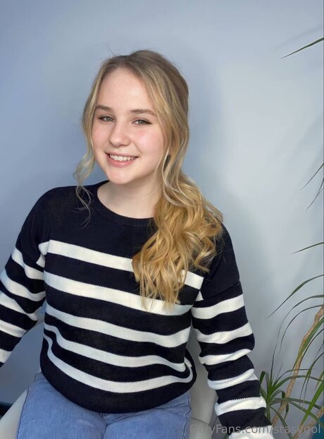 tochter onlyfans schöne pornographische bild