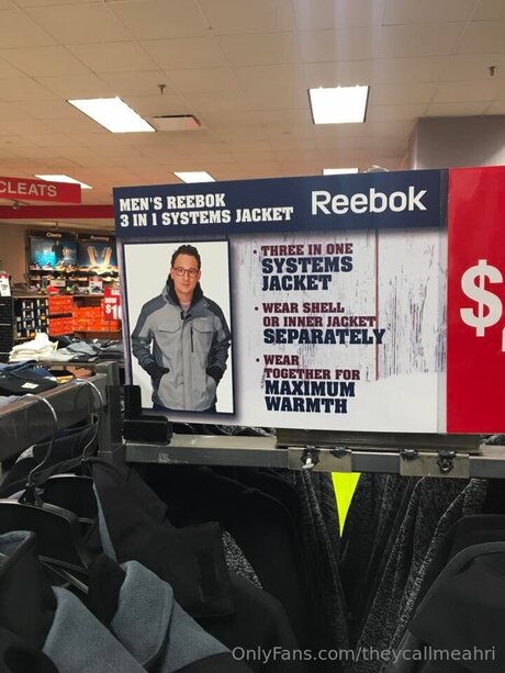 Theycallmeahri sexy nackt archiv