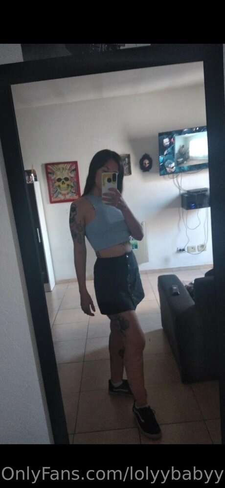 Lolyybabyy schauspielerin kunst archiv