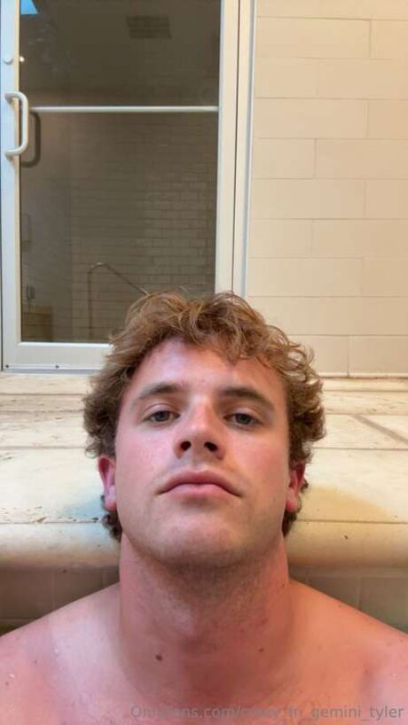 Crazy Fn Gemini Tyler erotische schöne galerie