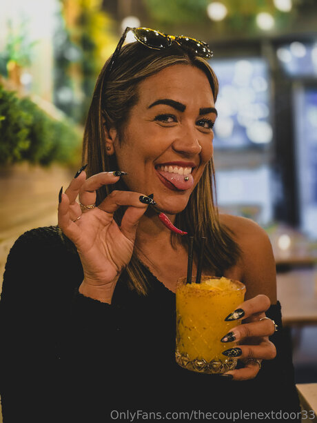 Thecouplenextdoor33 pornostar kunst bild