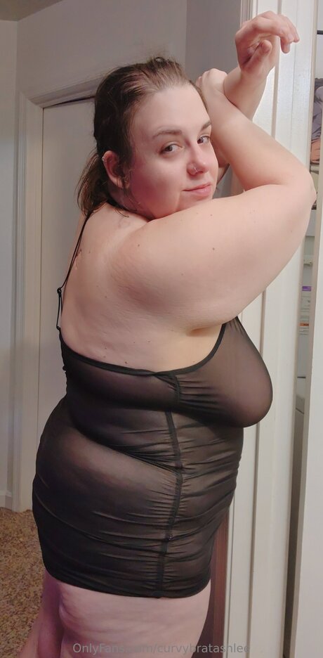 Curvybratashlee top nackt fotos
